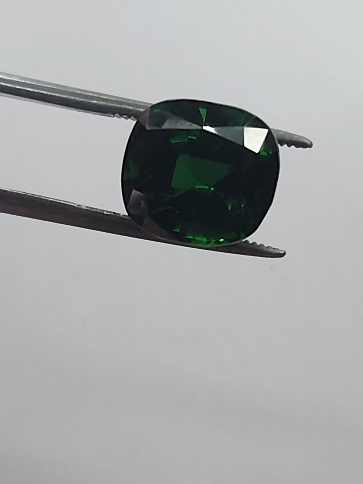 Cushion Shaped Tsavorite Cut